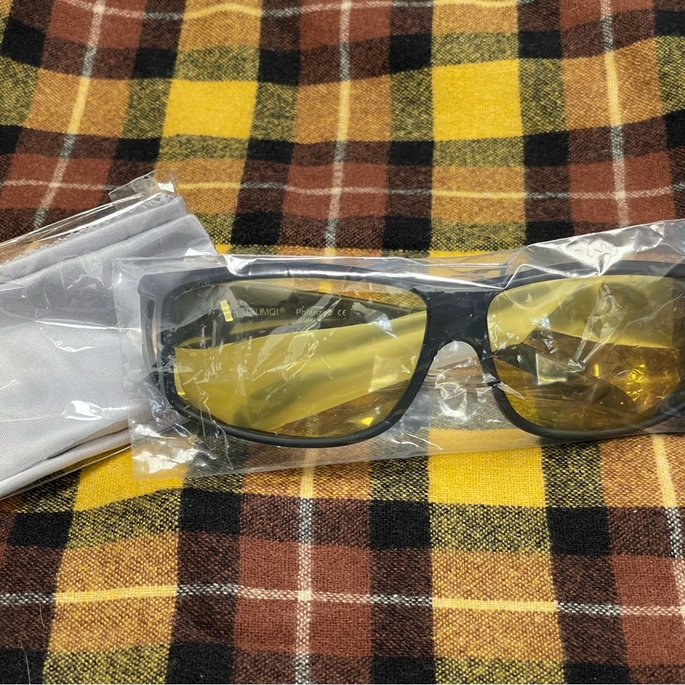 NOT FOR SALE Anti-glare yellow lens glasses